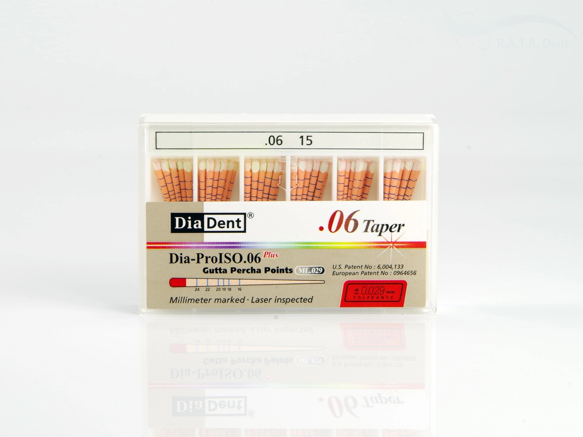 Гуттаперча конусная DiaDent 0.6 №15 ML.029.06 (60шт)